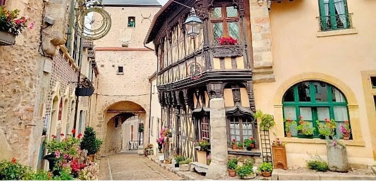 Ville médievale de Bourbon-Lancy